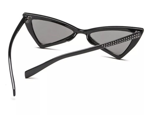 Tri-Angled Studed Stunners - Picture 3 of 5